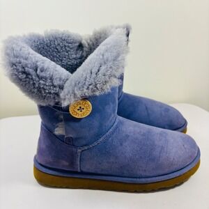 UGG Australia Bailey Button 5803 Periwinkle Purple Suede Sheepskin Boots WMN 10